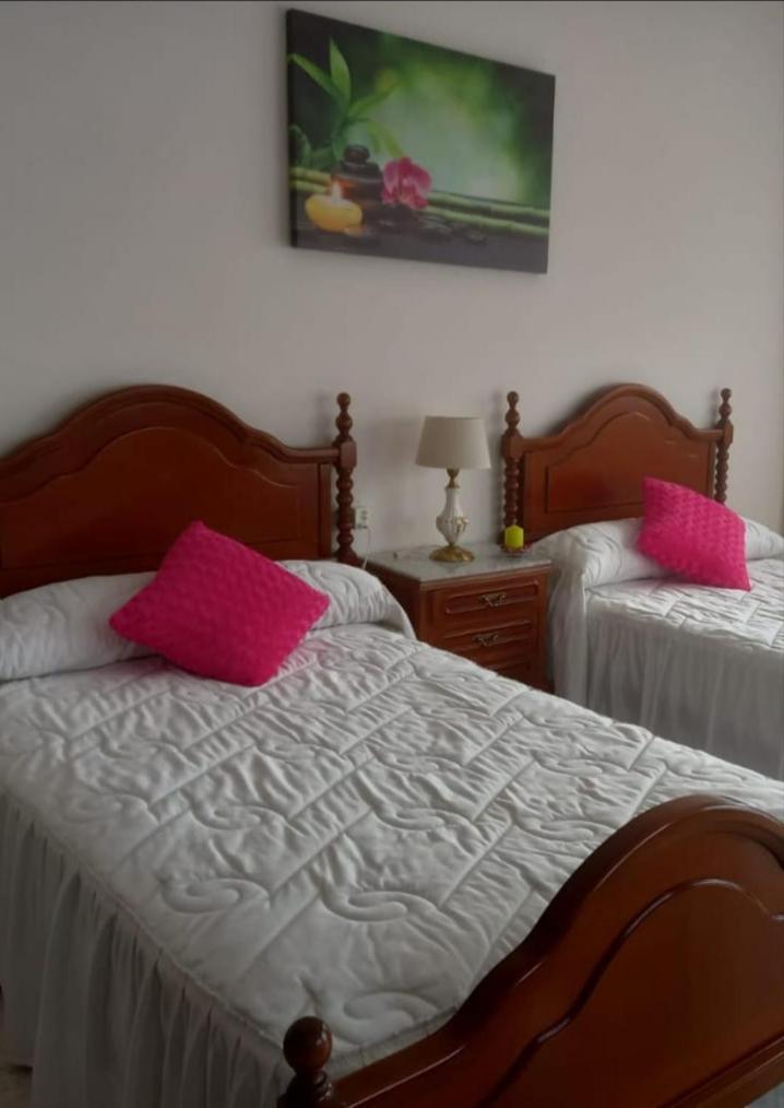 Albergue Agarimo Caldas De Reis Oda fotoğraf